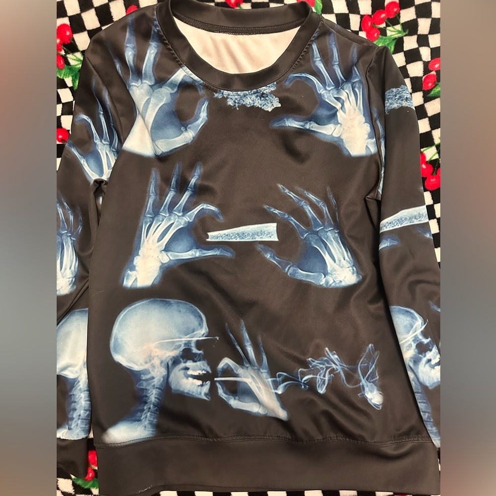 Skeleton sweatshirt